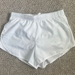 EUC Nike Girls Size Small